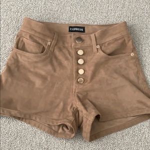 Hot pants size 0 Express